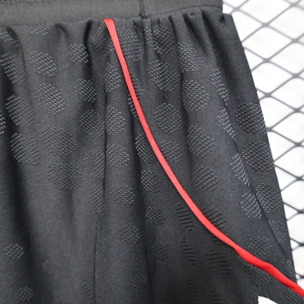 25-26 Liverpool Home Soccer Shorts Player Version