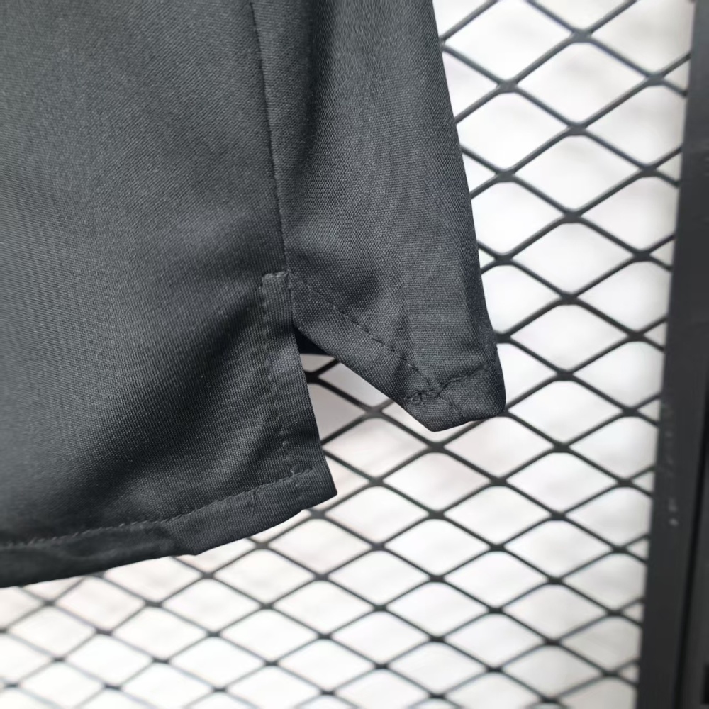 25-26 Manchester United Away Shorts Player Version
