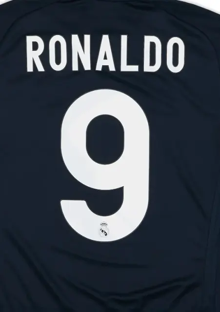 Real Madrid 2009/10 Away Ronaldo Name Set