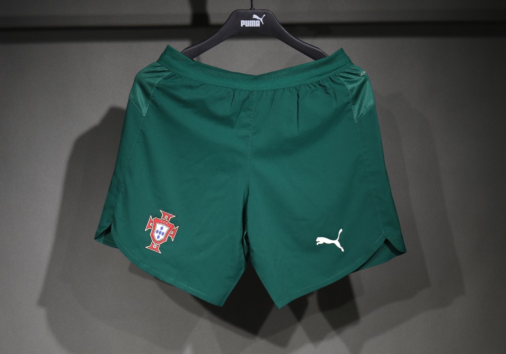 25-26 Portugal Home Soccer Shorts Player Version