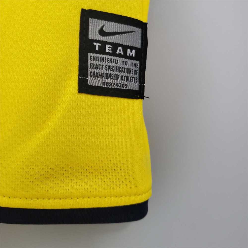 08-09 Barcelona Away Retro Jersey
