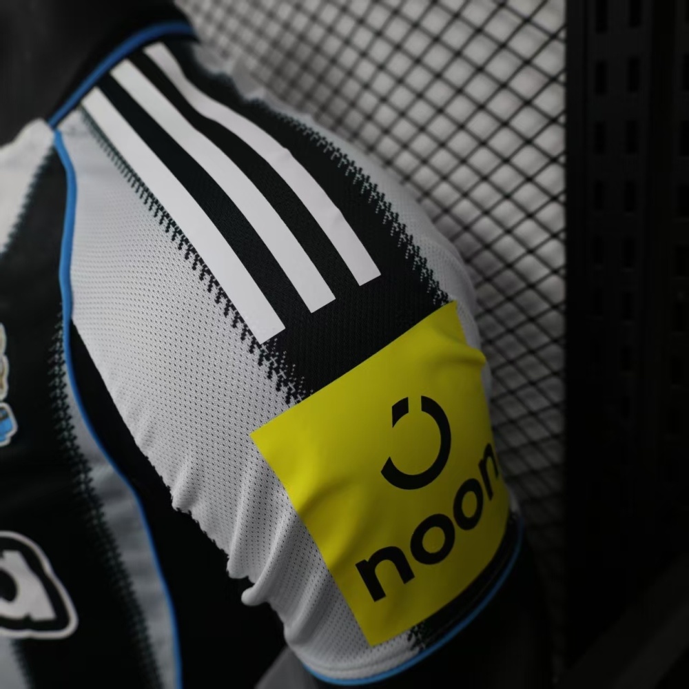 25-26 Newcastle United Home Soccer Jersey Player Version