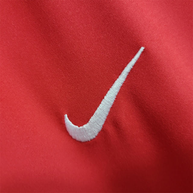 02-04 Manchester United Home Retro Jersey