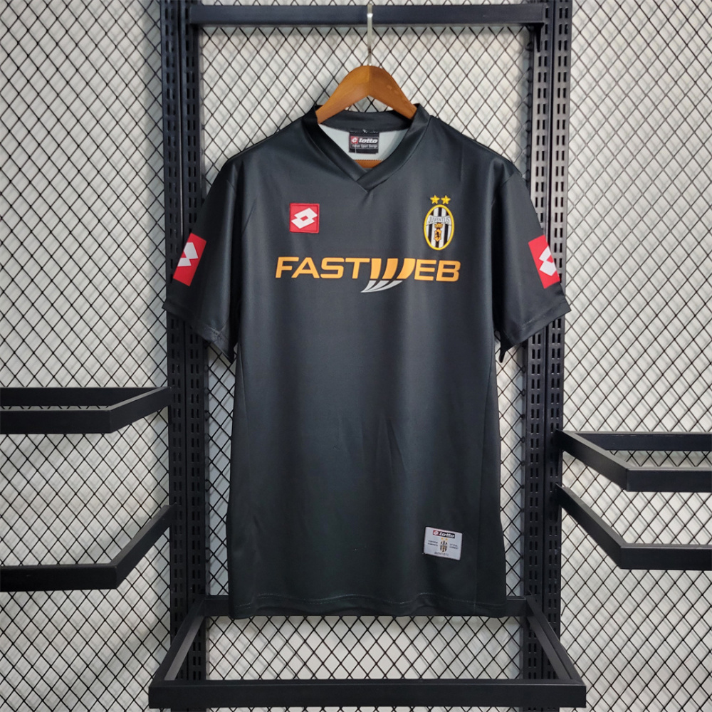 01-02 Juventus Away Retro Soccer Jersey