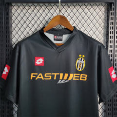 01-02 Juventus Away Retro Soccer Jersey