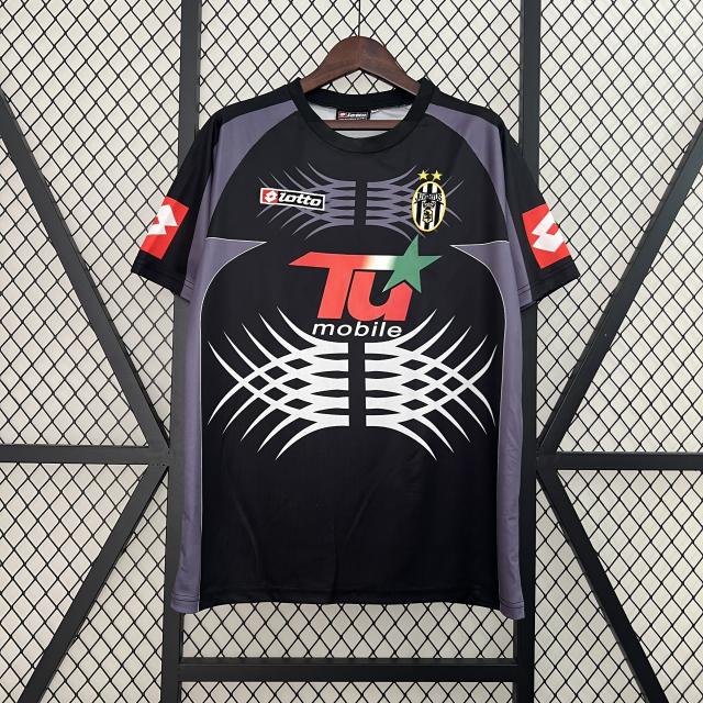 01-02 Juventus Goalkeeper Retro Soccer Jersey