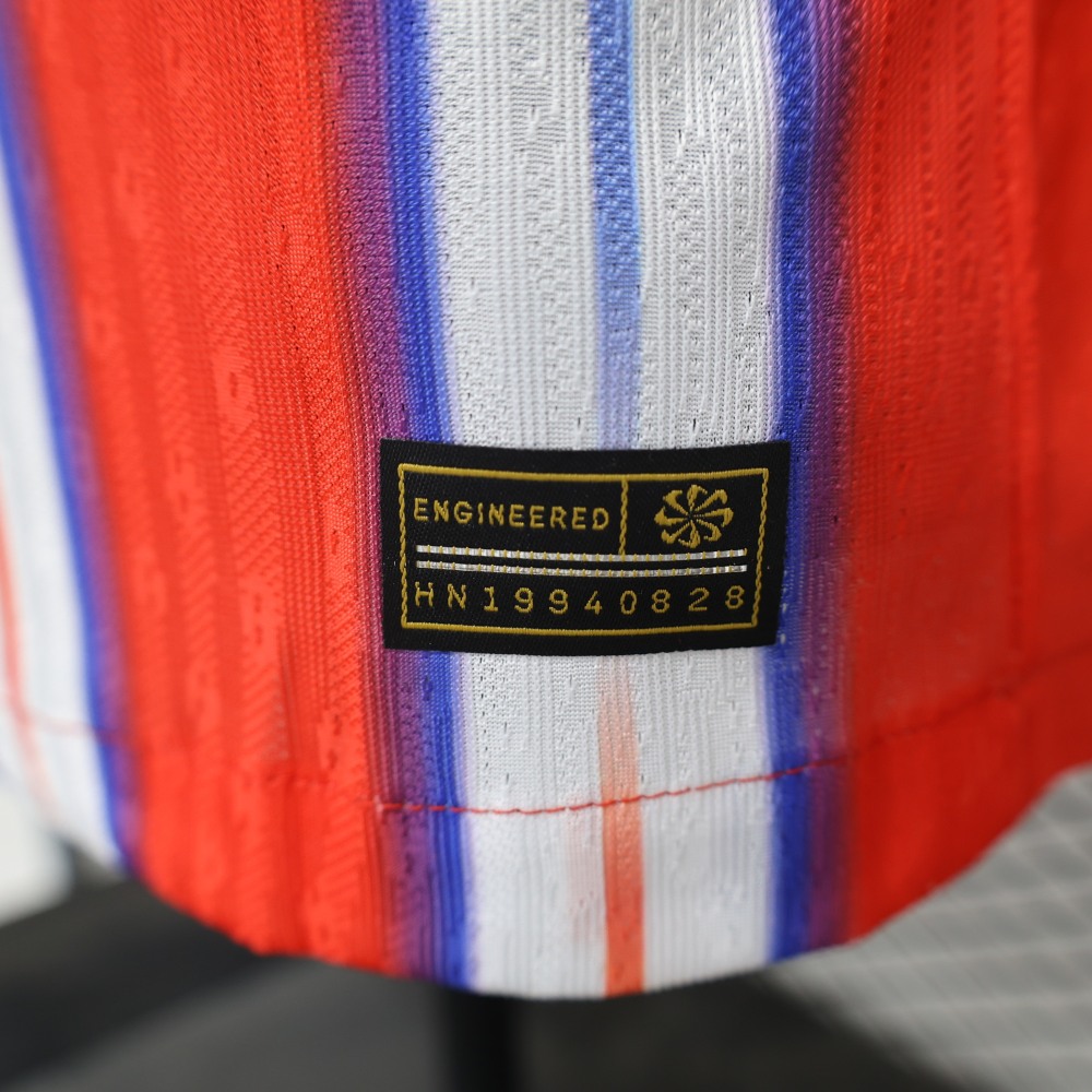 24-25 Atletico Madrid Home Soccer Jersey Player Edition Long Sleeve