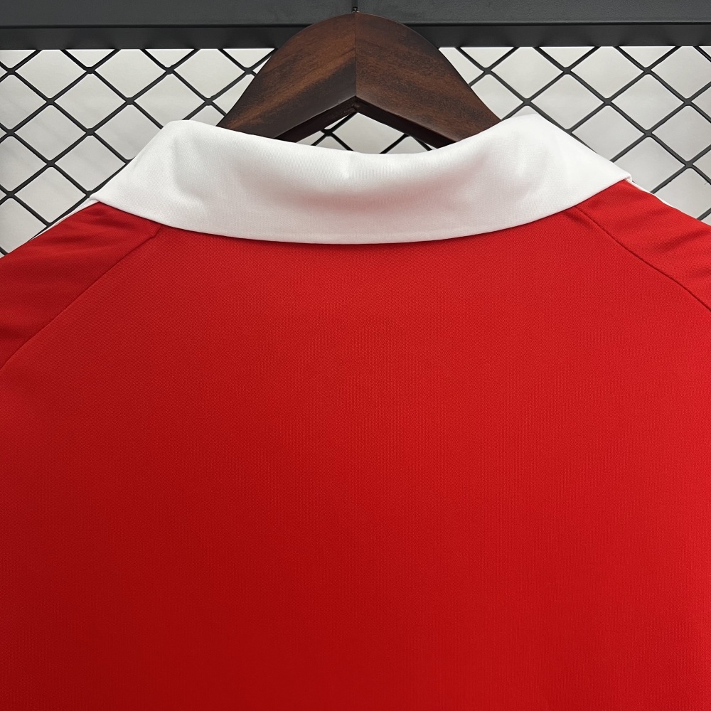 25-26 Sevilla Home Soccer Jersey