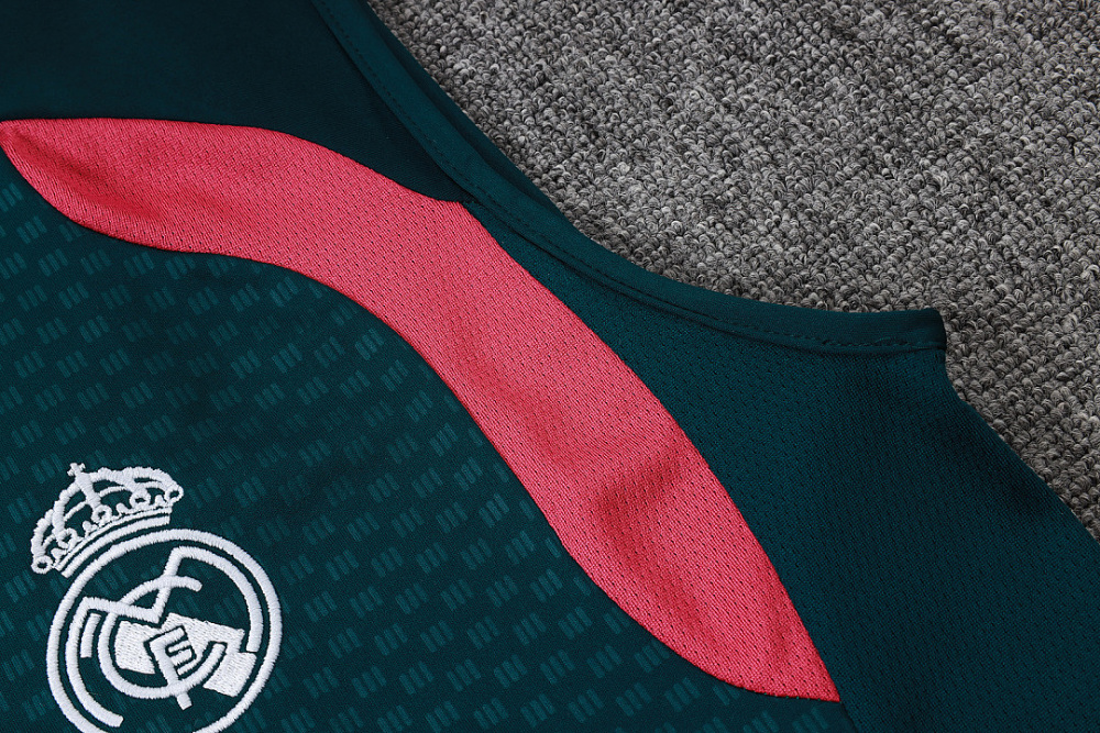 26-27 Real Madrid Training Vest Green