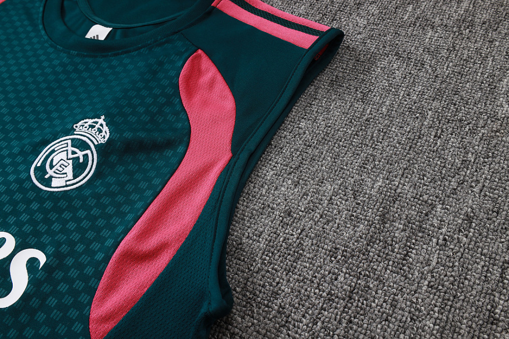 26-27 Real Madrid Training Vest Green
