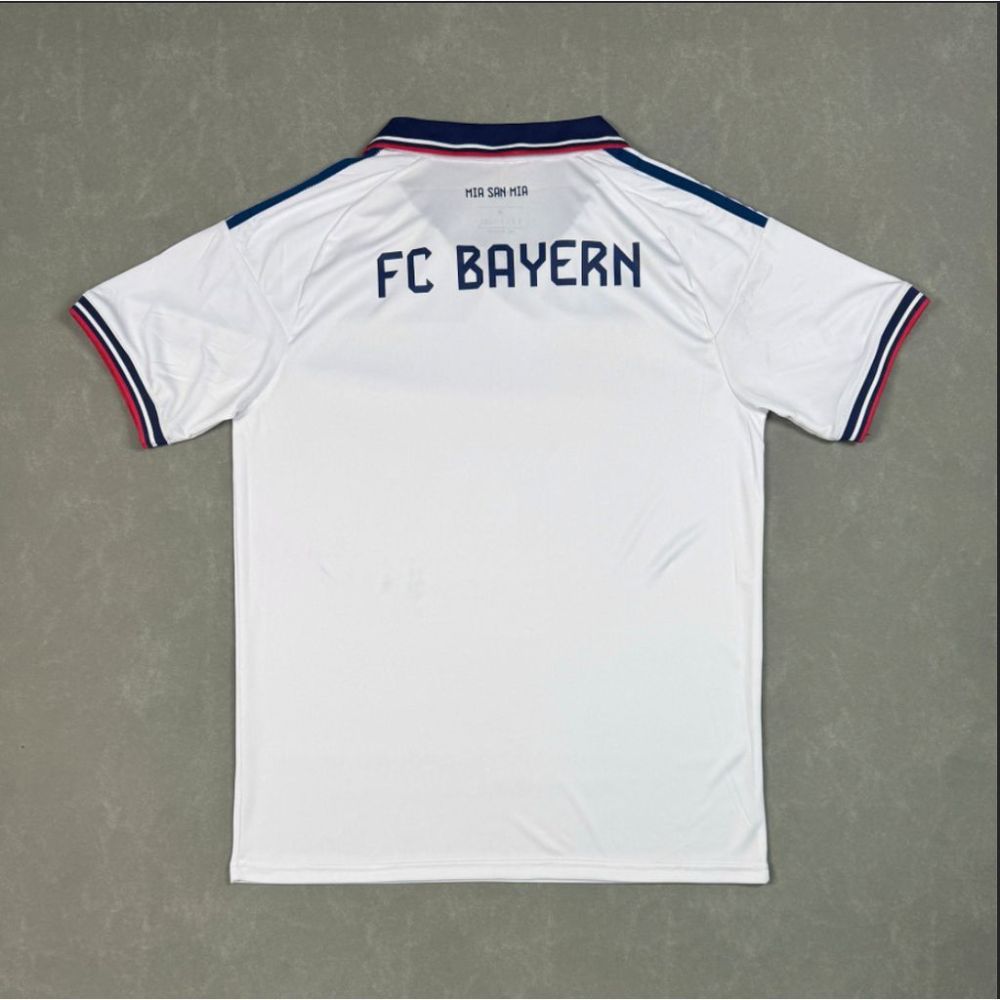 26-27 Bayern Munich Away Football Jersey