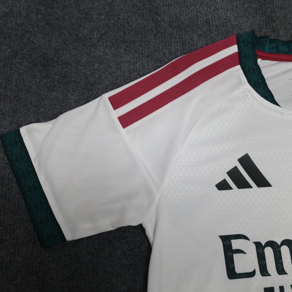 26-27 Real Madrid Home Soccer Kids Kit Player Version