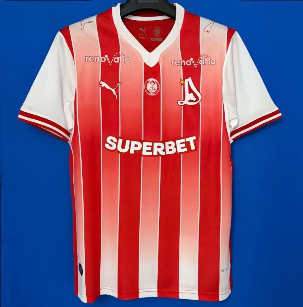 26-27 FC Dinamo București Home Soccer Jersey