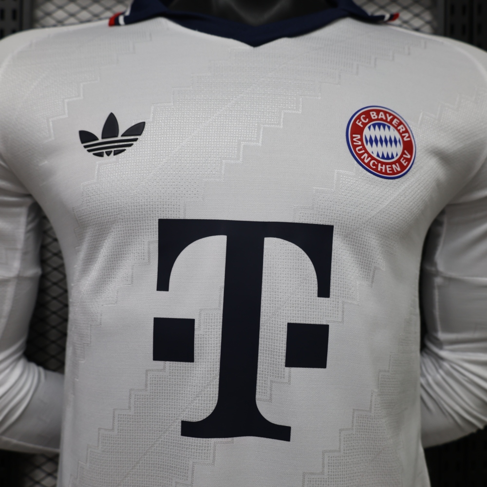 26-27 Bayern Munich Away Football Jersey Player Version Long Sleeve