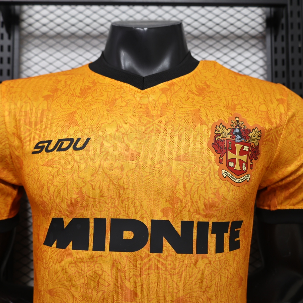 26-27 Wolves Home Soccer Jersey Player Version