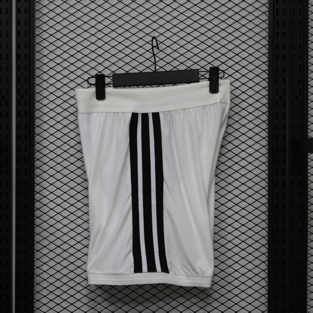 26-27 Juventus Home Soccer Shorts Player Version