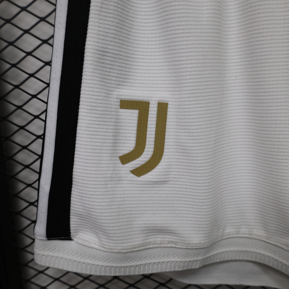 26-27 Juventus Home Soccer Shorts Player Version