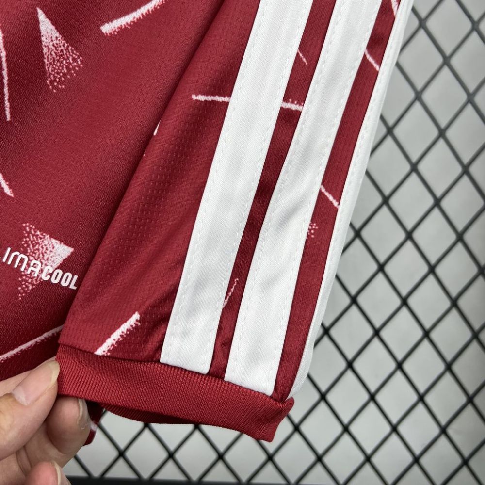 26-27 Liverpool Home Soccer Jersey Long Sleeve