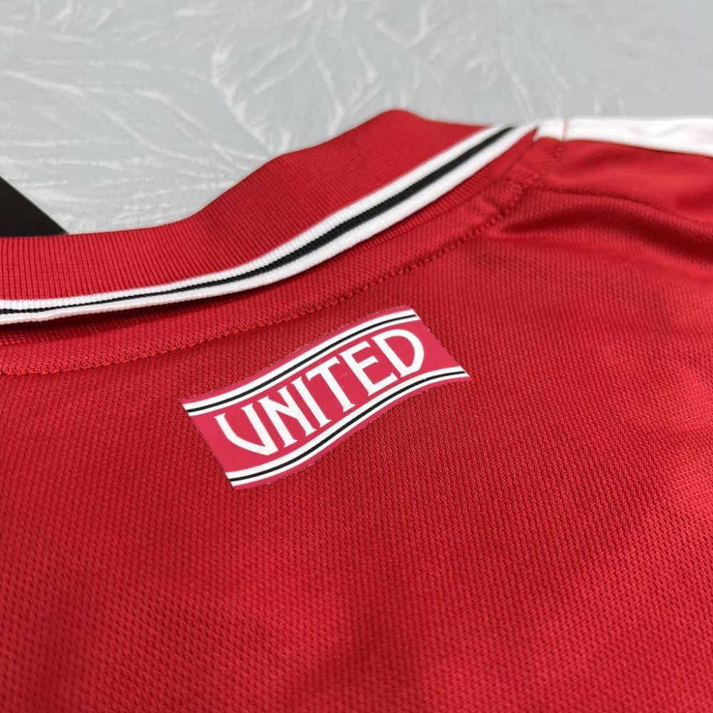 26-27 Manchester United Home Soccer Jersey Long Sleeve
