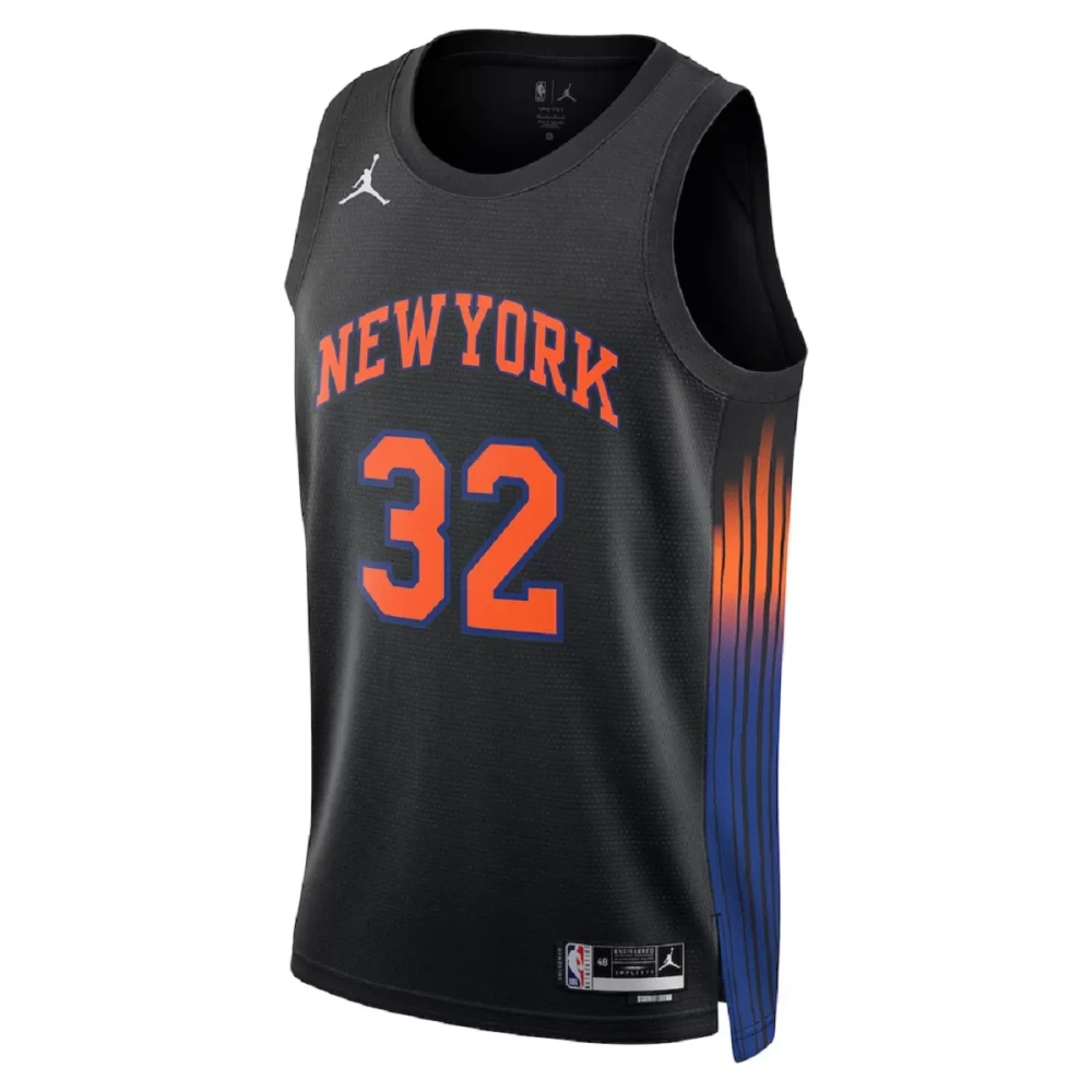 Unisex New York Knicks Karl-Anthony Towns #32 Black Swingman Jersey - Statement Edition