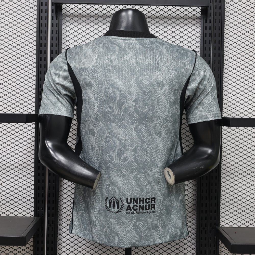 26-27 Barcelona Goalkeeper Soccer Jersey Player Version