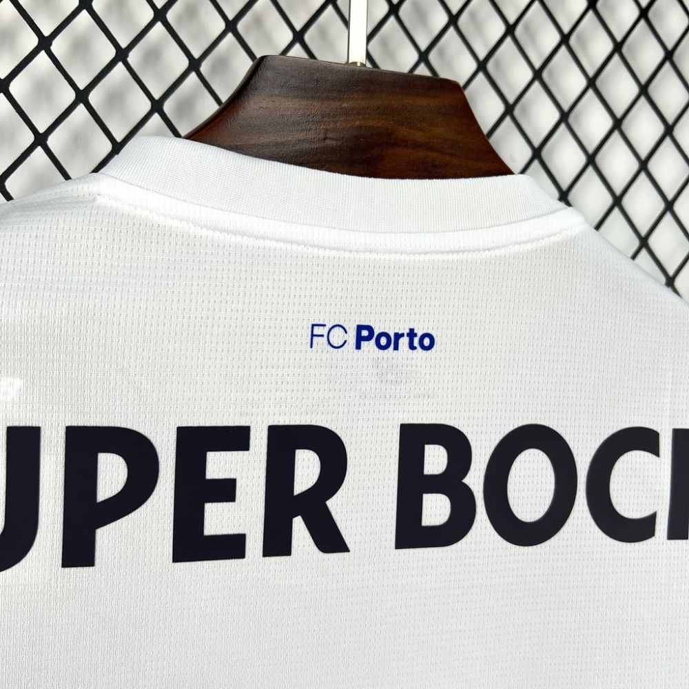 26-27 FC Porto Home Football Jersey