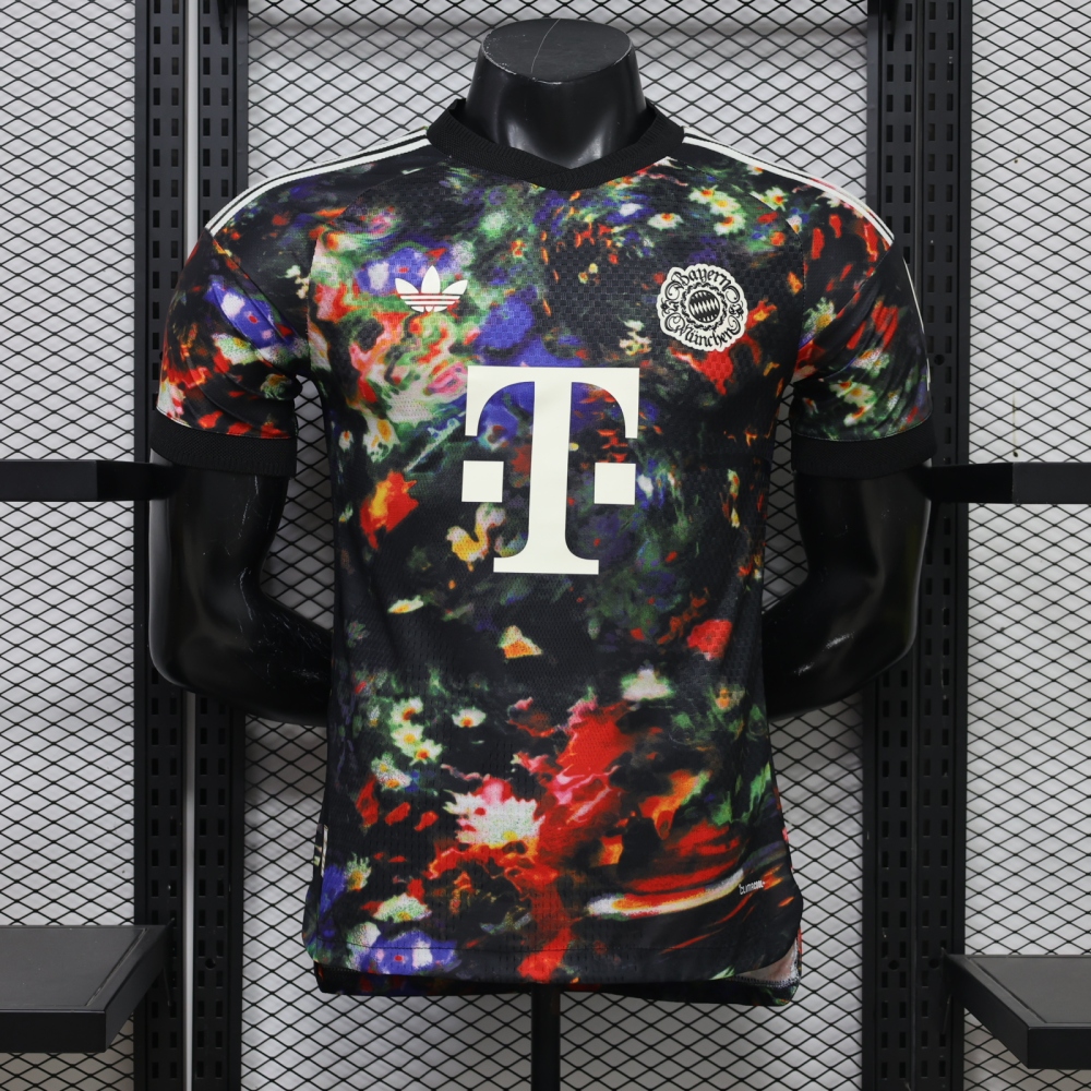 adidas FC Bayern 26/27 Wiesn Jersey Player Version - Multicolor