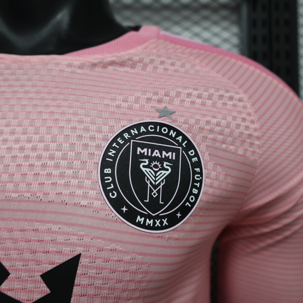 26-27 Inter Miami CF Home Soccer Jersey Player Version Long Sleeve