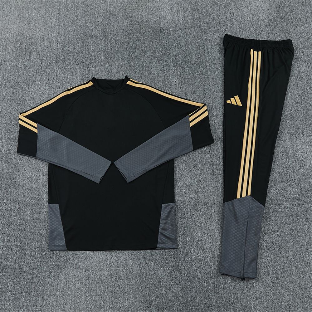 Juventus Training Kit (Jacket+Pants) Black 2026/27