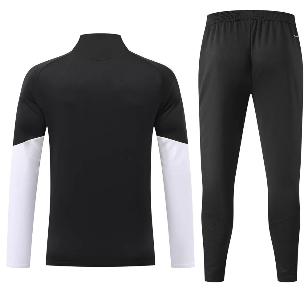 Liverpool 1/4 Zipper Sweat Kit(Top+Pants) Black 2026/27