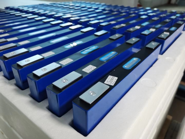 Catl Nmc 3.7v 116ah 117ah 120ah Rechargeable IX3 For Rv Forklift Electric Vehicle Lithium Ion Battery,Llithium Ion Battery Manufacturers from China