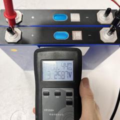 Starmax EVE 125Ah LF125 Lithium  Ion Battery 3.2V Lifepo4 Prismatic Cell,Llithium Ion Battery Manufacturers from China