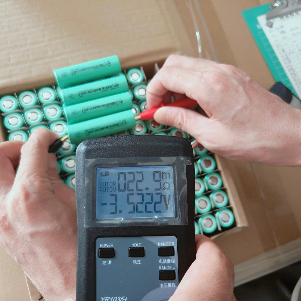 Starmax EVE 3.6V 3.2Ah ICR18650/33V NMC Cylindrical Battery,Llithium Ion Battery Manufacturers from China