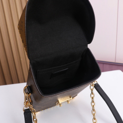 LV Camera Box