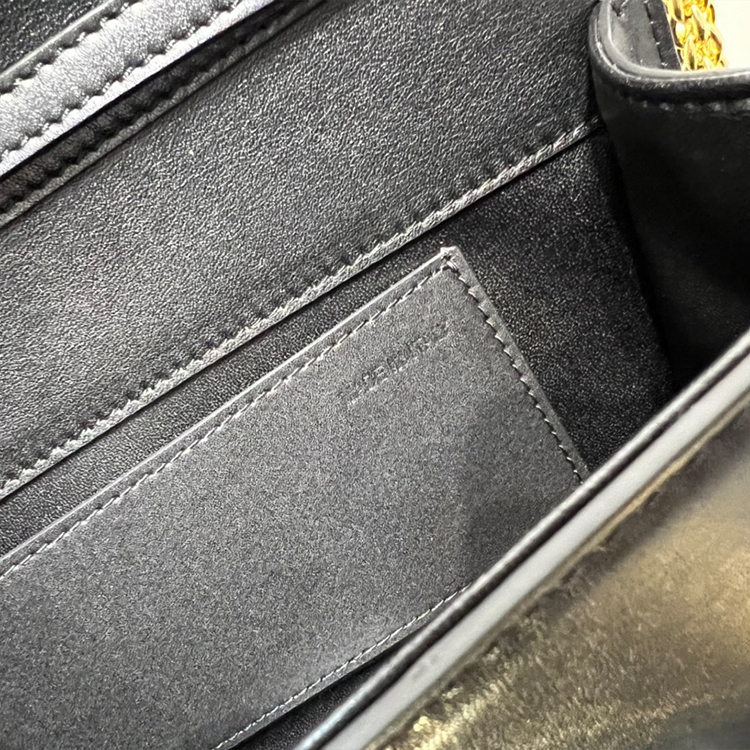VALENTINO LOCÒ handbag