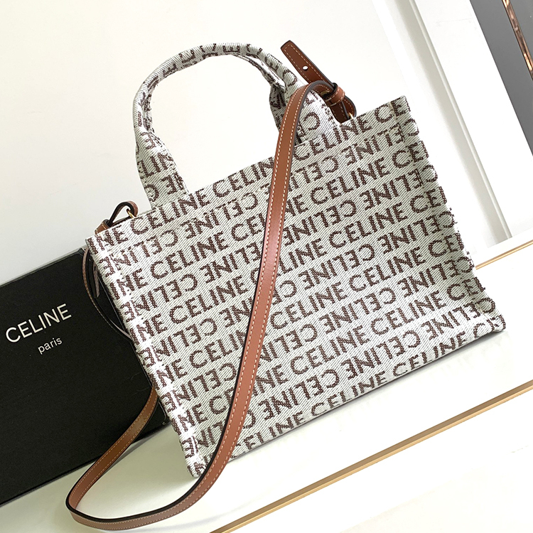 CELINE CABAS THAIS Small Handbag