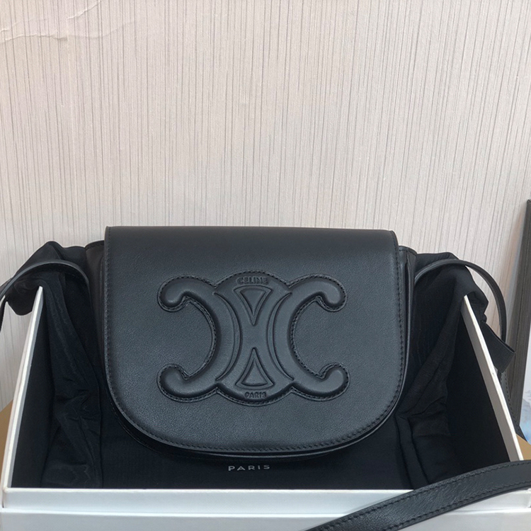 CELINE OLCO CUIR TRIOMPHE Handbag