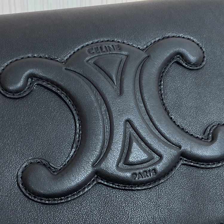 CELINE OLCO CUIR TRIOMPHE Handbag