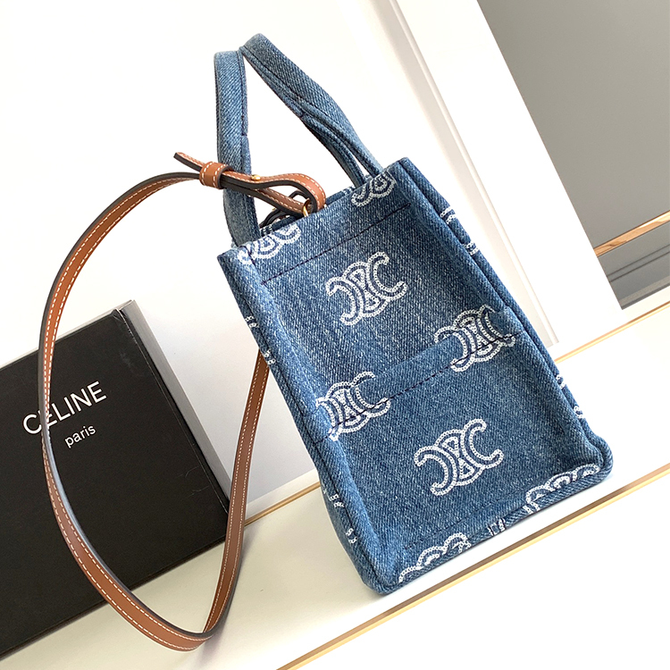 CELINE CABAS THAIS Small Handbag
