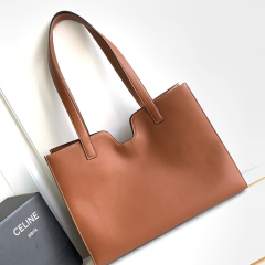 CELINE CABAS 16 handbag