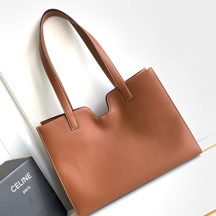 CELINE CABAS 16 handbag