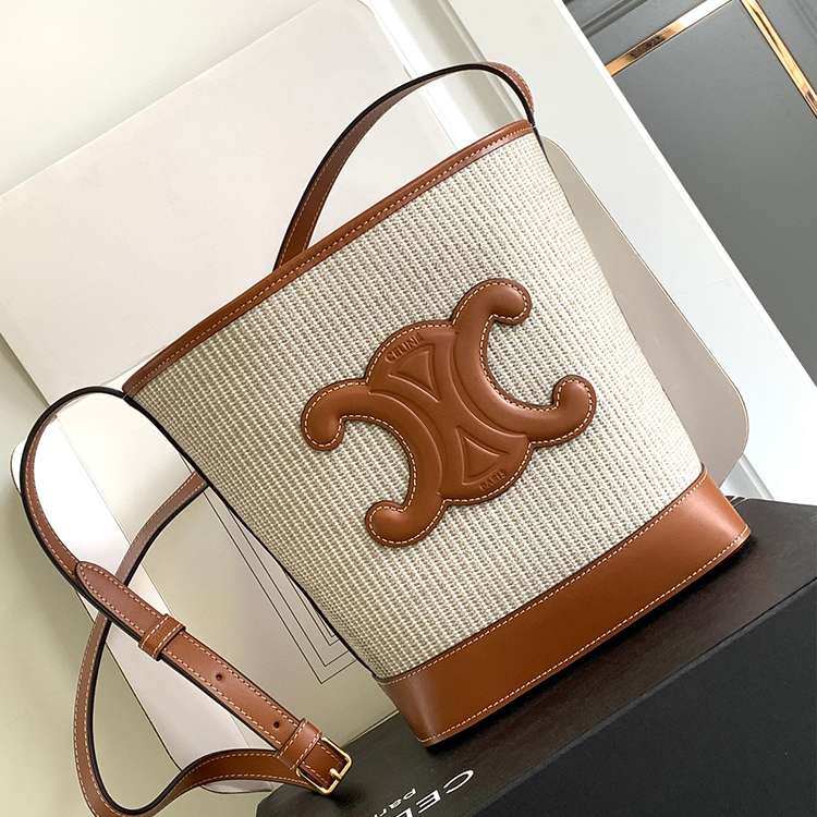 CELINE CUIR TRIOMPHE Small Bucket Bag