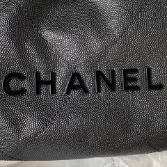 CHANEL 22 Mini Handbag
