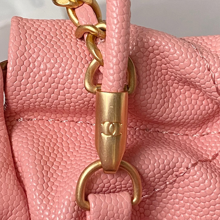 CHANEL 22 Mini Handbag