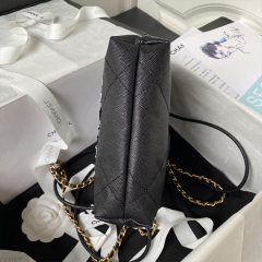 CHANEL 22 Mini Handbag