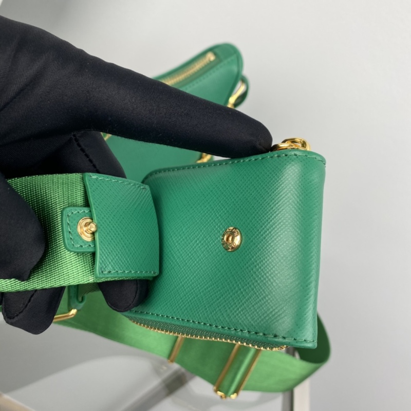 PRADA Re-Edition 2005 Saffiano Handbag