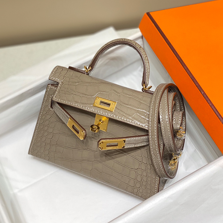 HERMES Kelly Handbag