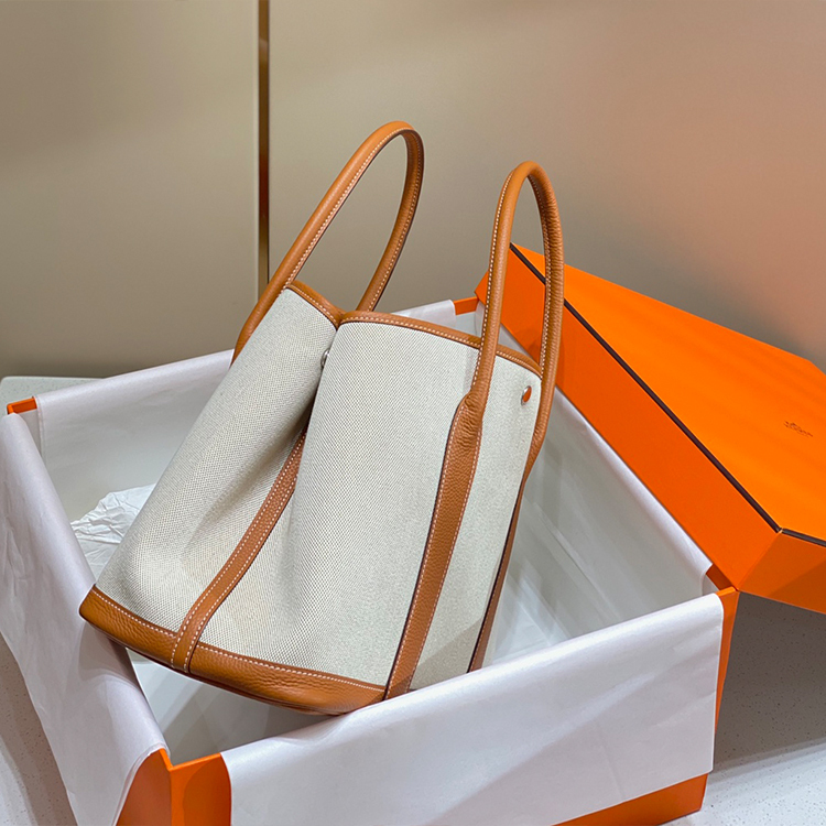 HERMES Ganden 36 Handbag
