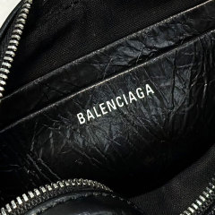 BALENCIAGA LE CAGOLE HEART Mini Handbag