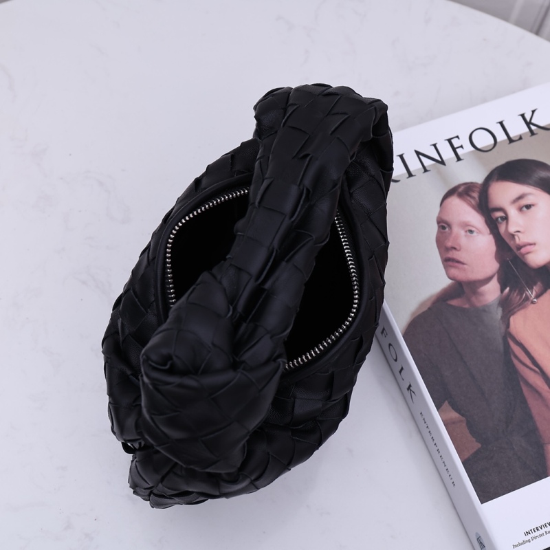BOTTEGA VENETA Cabat Medium Tote Handbag